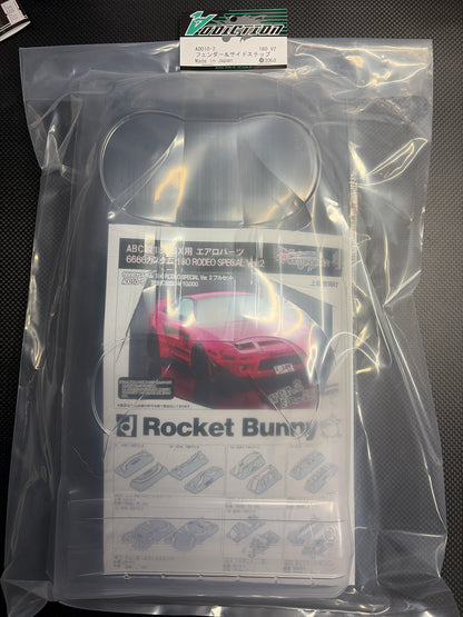 Addiction rocket bunny 180V2 Side Step & Fender
